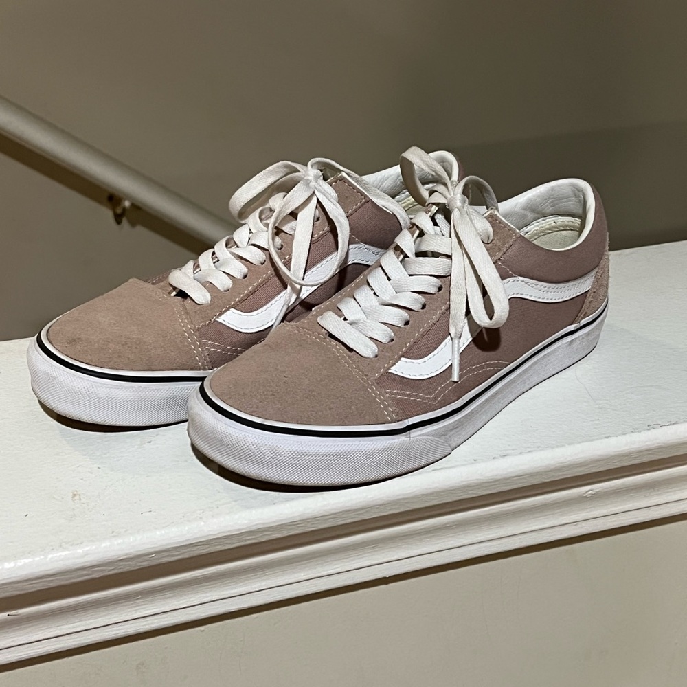 Lace up vans
